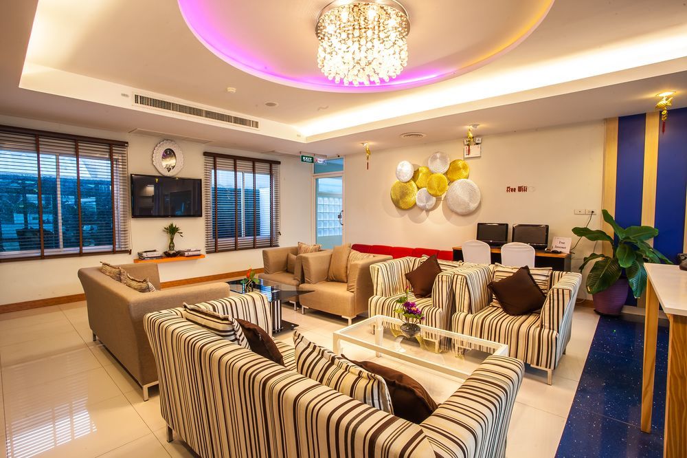 Oyo 234 Tara Grande Hotel & Spa Μπανγκόκ Εξωτερικό φωτογραφία