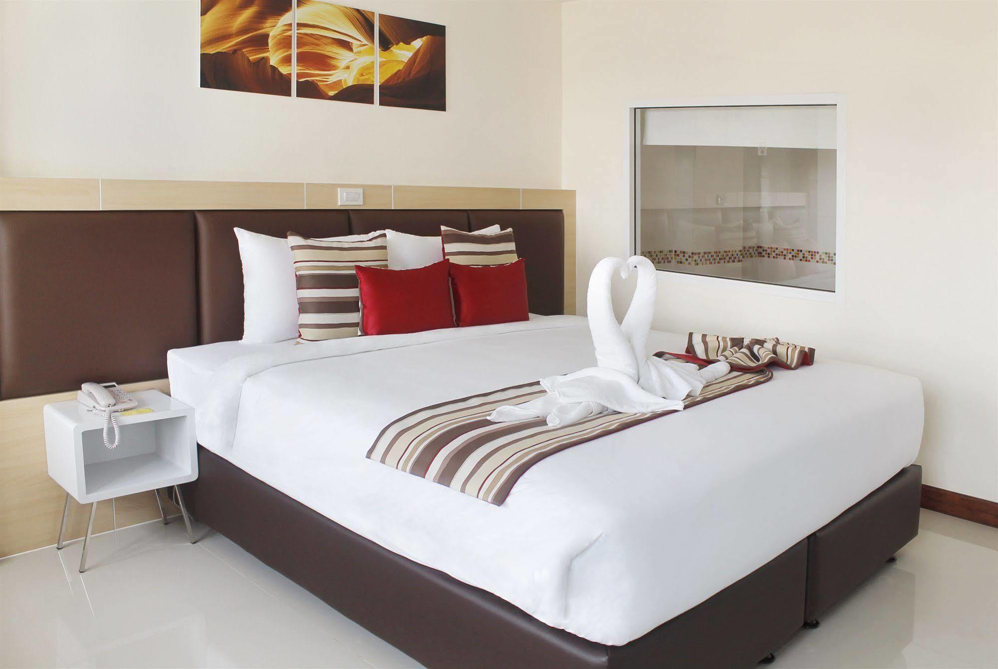 Oyo 234 Tara Grande Hotel & Spa Μπανγκόκ Εξωτερικό φωτογραφία