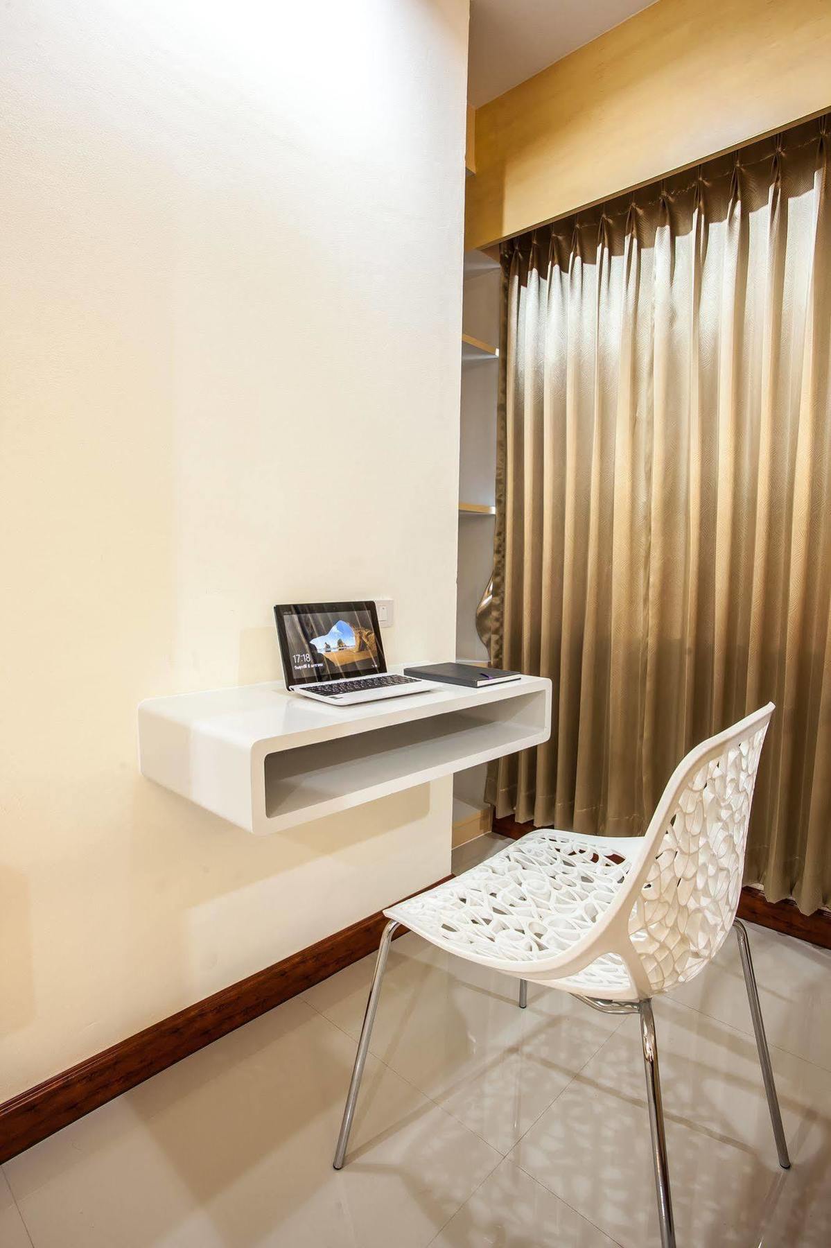 Oyo 234 Tara Grande Hotel & Spa Μπανγκόκ Εξωτερικό φωτογραφία