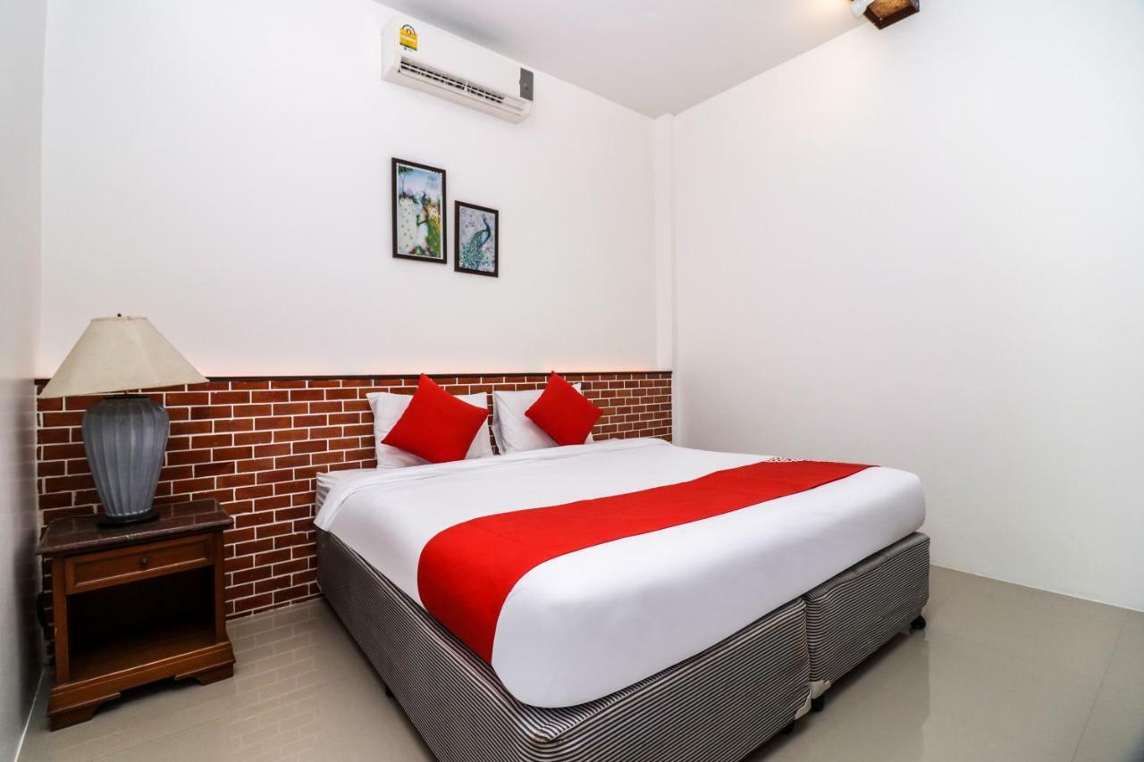 Oyo 234 Tara Grande Hotel & Spa Μπανγκόκ Εξωτερικό φωτογραφία