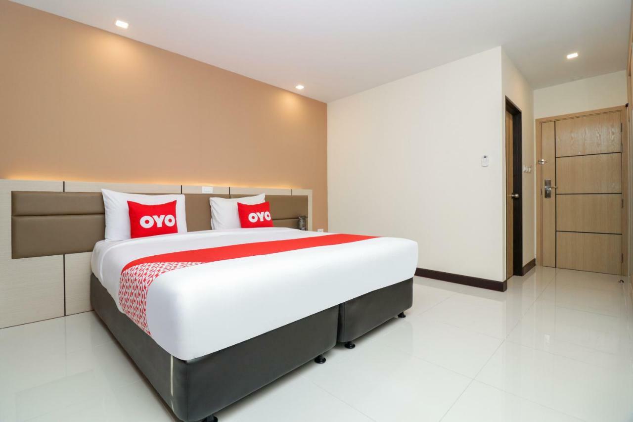 Oyo 234 Tara Grande Hotel & Spa Μπανγκόκ Εξωτερικό φωτογραφία