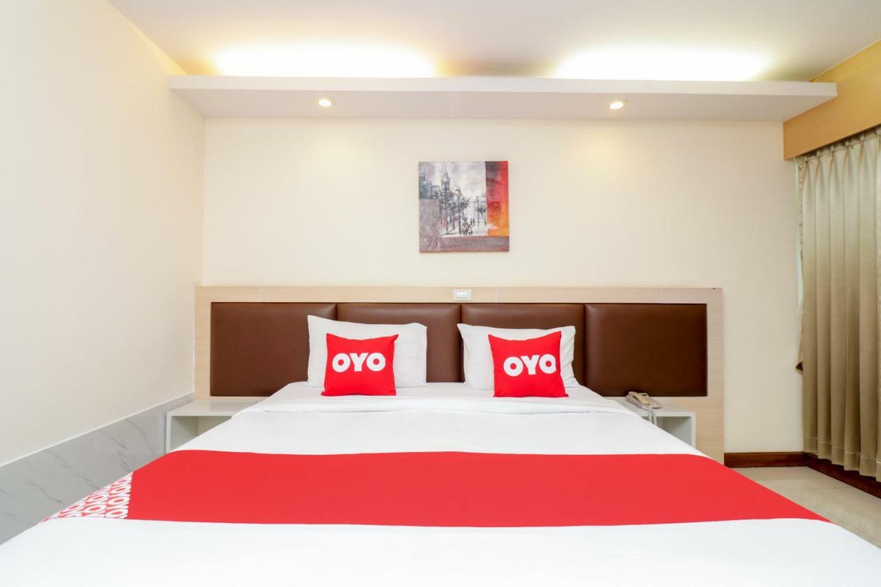 Oyo 234 Tara Grande Hotel & Spa Μπανγκόκ Εξωτερικό φωτογραφία