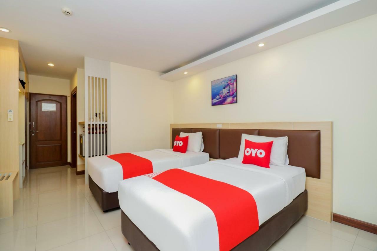Oyo 234 Tara Grande Hotel & Spa Μπανγκόκ Εξωτερικό φωτογραφία